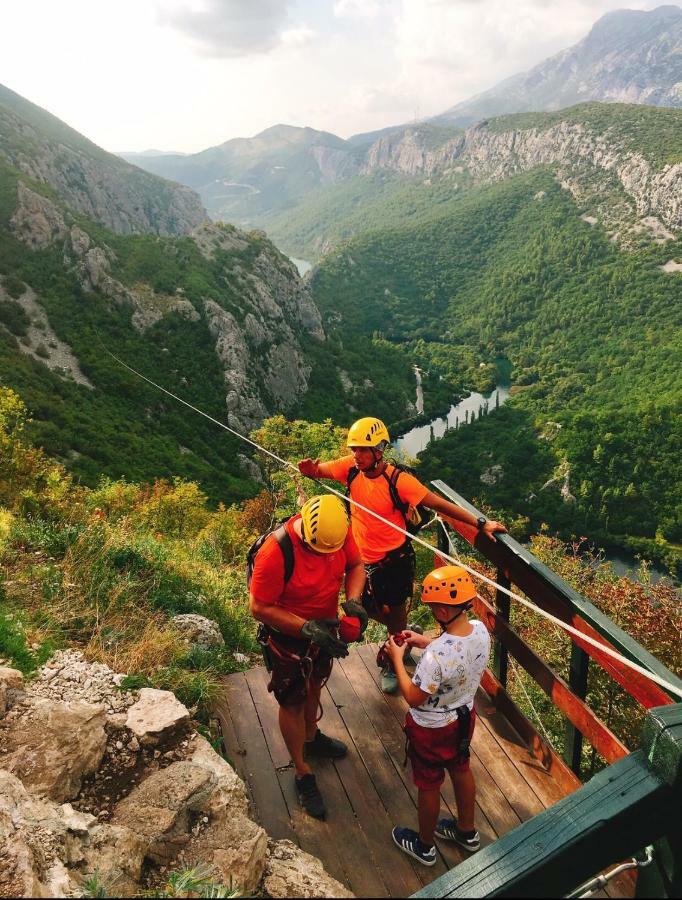 Loreanto Duće Exteriör bild